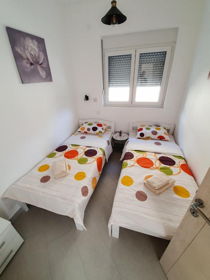 Seagull Apartments Kotor Bagian luar foto